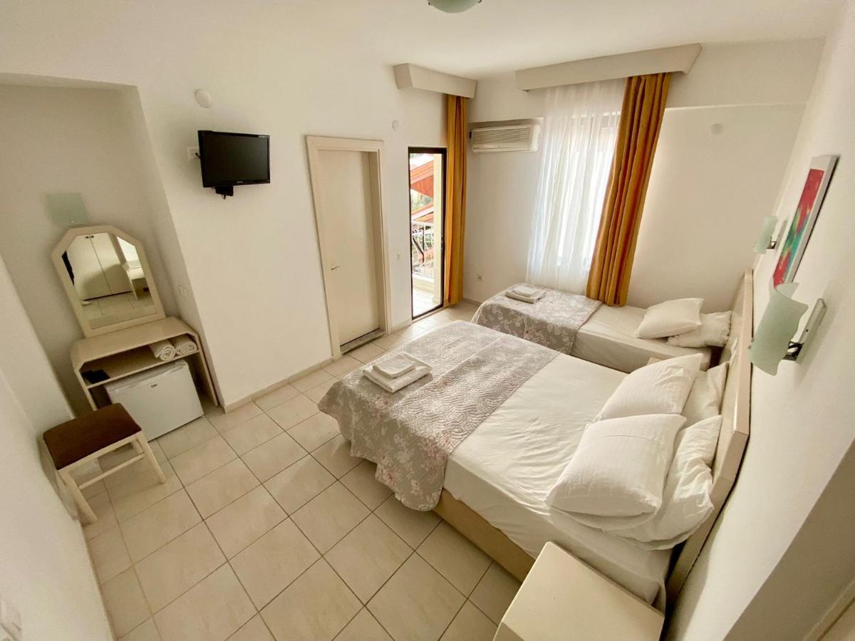 Eda Hotel İçmeler Esterno foto